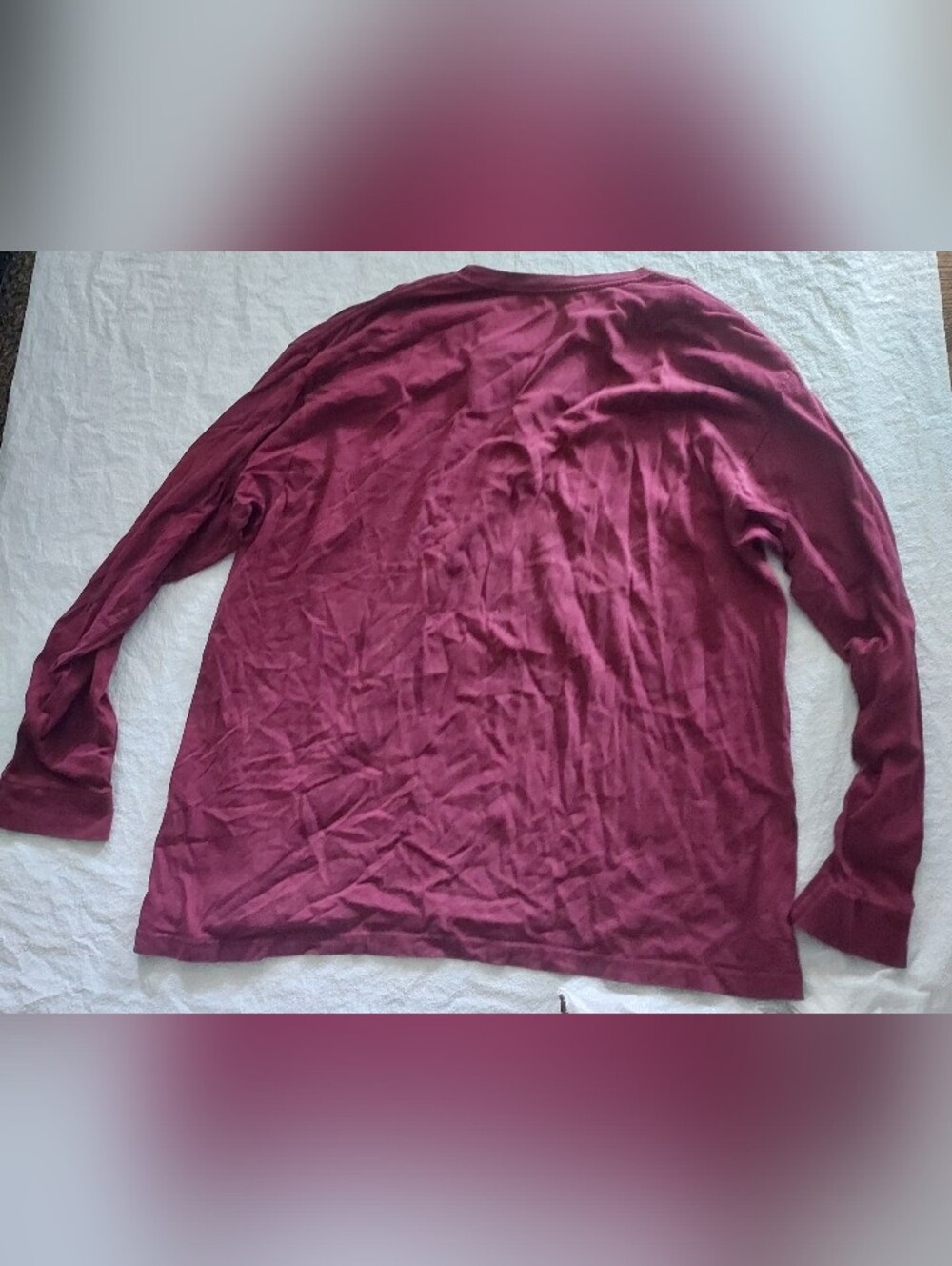 Men's Long-Sleeve Crewneck Shirt in Wine - Picture 2 of 2